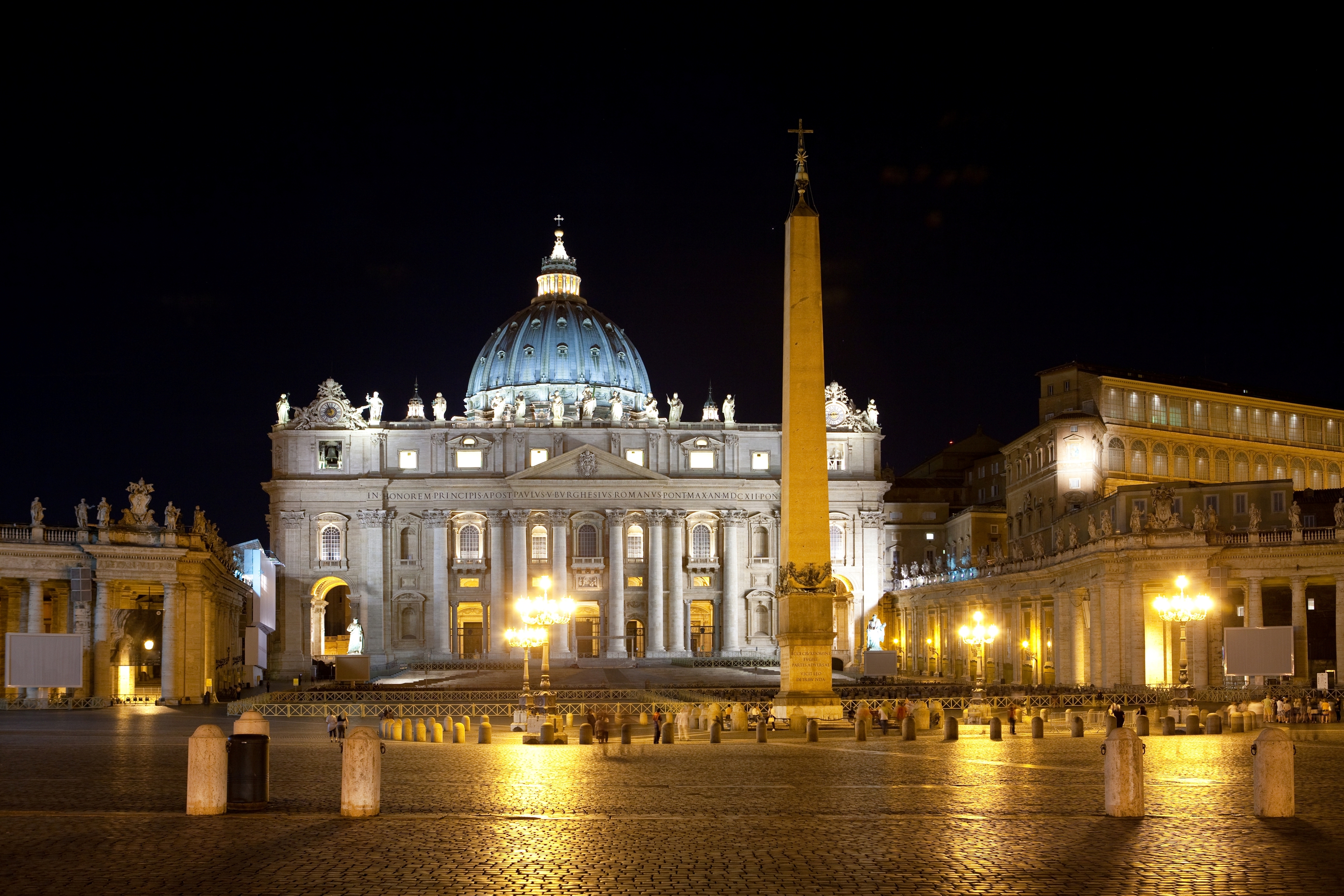 Pray for the Church and Her Priests