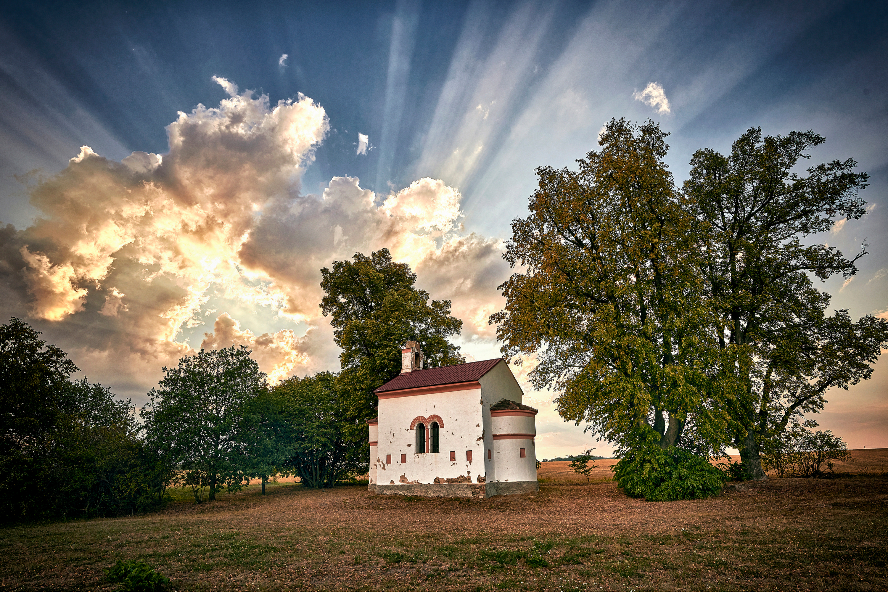 History Shows: Faithful Catholics Can Survive (and Thrive) in the Midst of Crisis